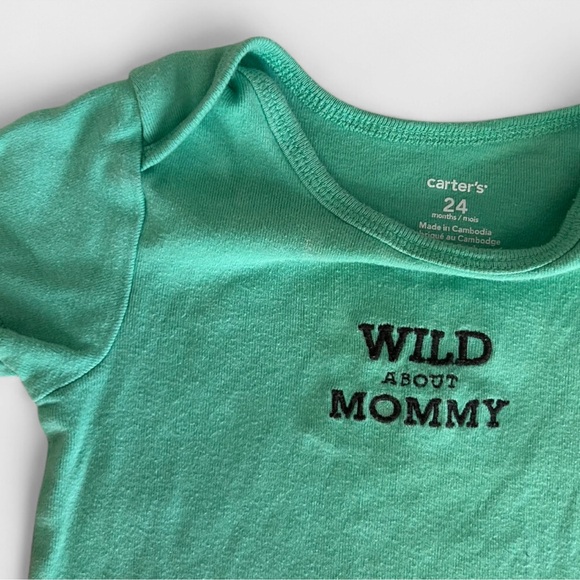 🧸 Bundle of 3 gender neutral boy girl onesies size 24mo - Picture 3 of 5